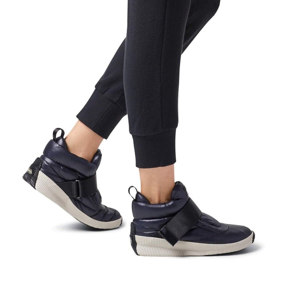 Sorel Women’s Out N About Puffy Waterproof Booties Size 6.5 Euro 37.5 Black NEW
